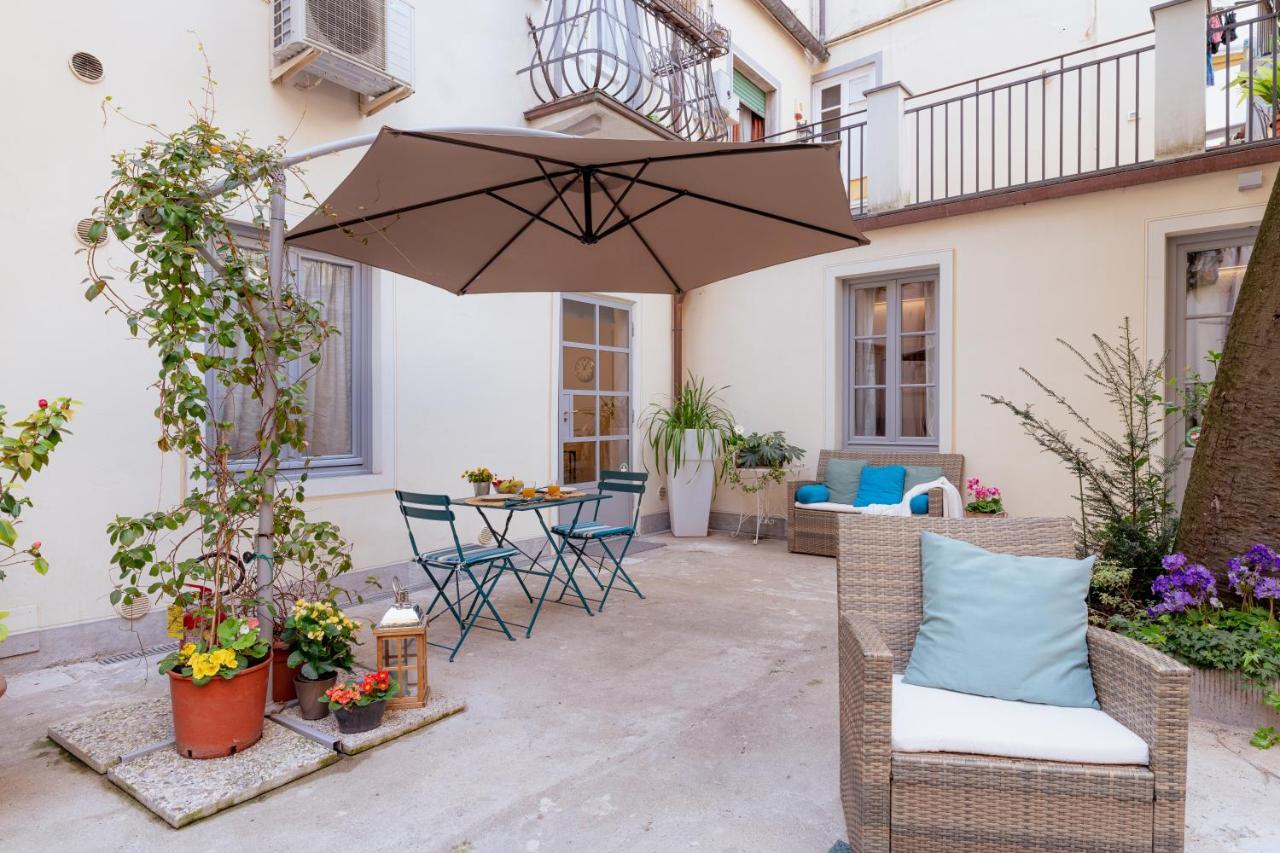 Il Cortile Di Elisa & Our Flats Bed & Breakfast Lucca Exterior foto