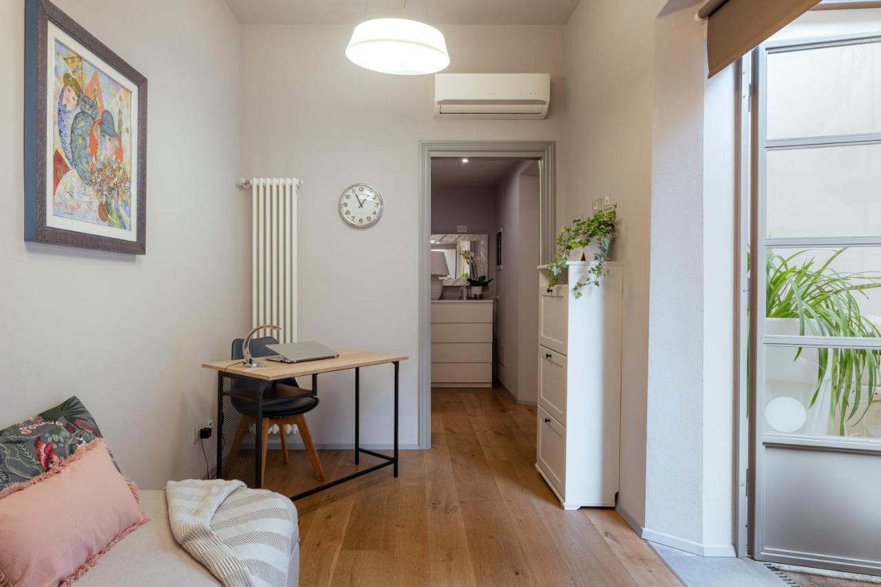 Il Cortile Di Elisa & Our Flats Bed & Breakfast Lucca Exterior foto