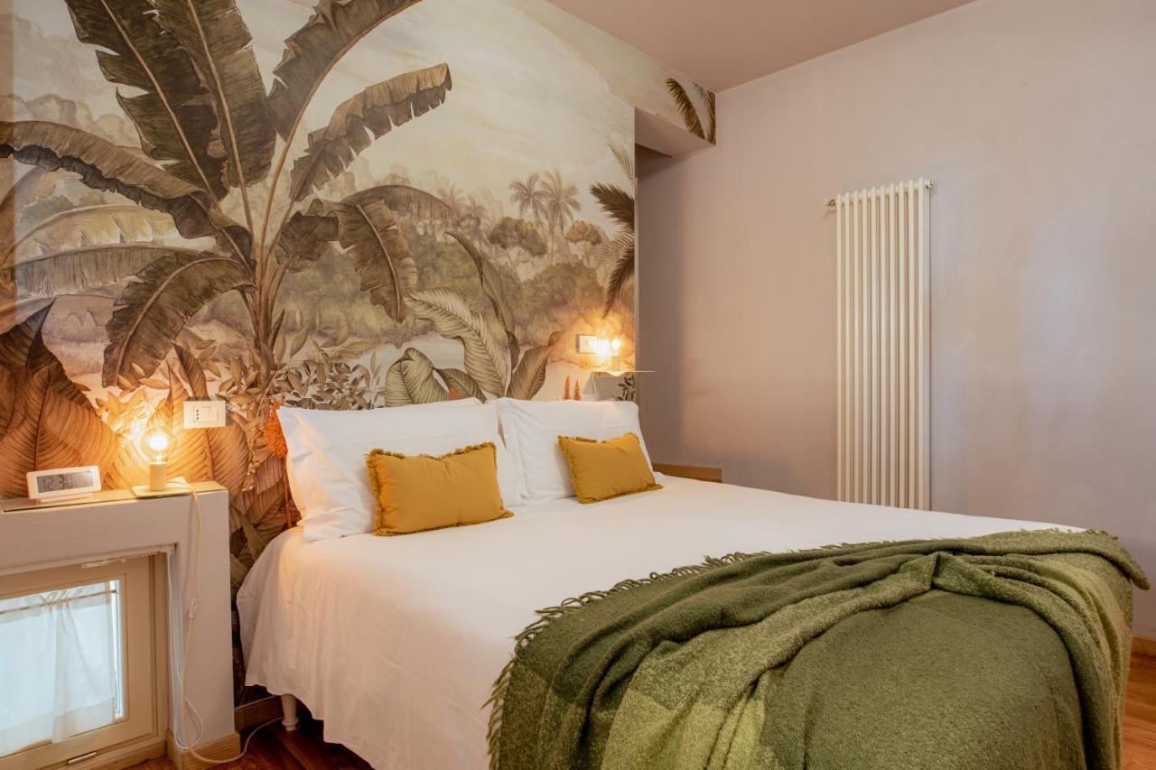 Il Cortile Di Elisa & Our Flats Bed & Breakfast Lucca Exterior foto